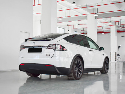 Tesla Model X  Фото №4